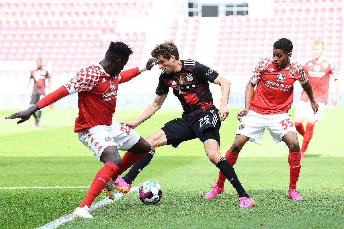 体育女子冰球世锦赛：中国队点球大战击败日本取得开门红